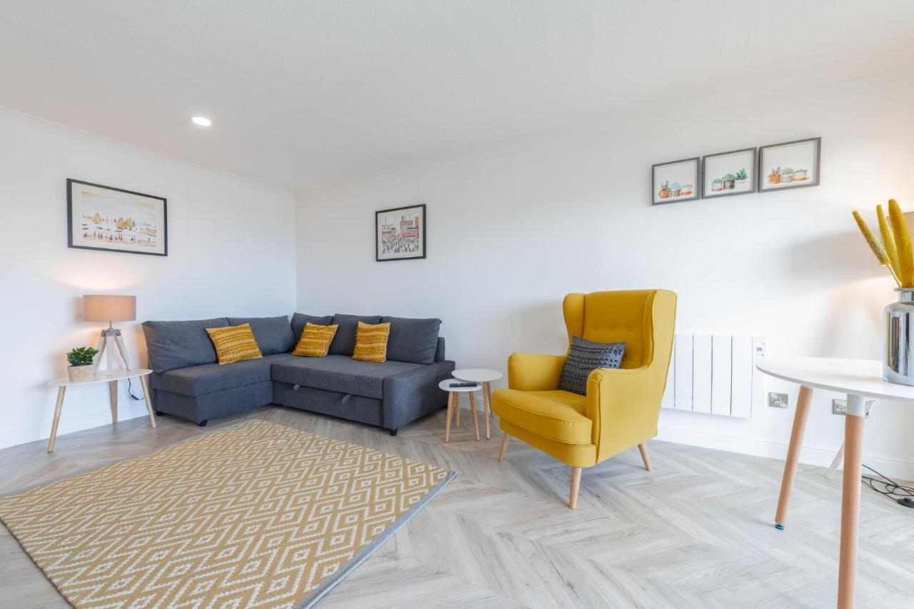 Hame By The Sea Apartment Ларгс Екстериор снимка